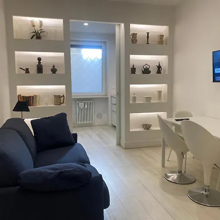 Centro Citta & Fronte Mare Apartment *